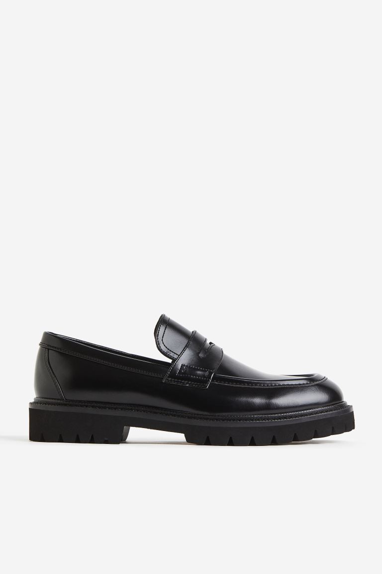 

Лоферы мужские H&M 1125420 черные 45 EU (доставка из-за рубежа), 1125420