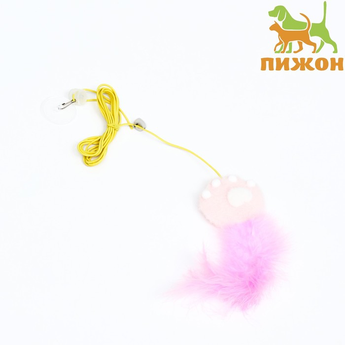 

Игрушка для кошек Пижон Лапка с пером дразнилка с бубенчиком, в ассортименте