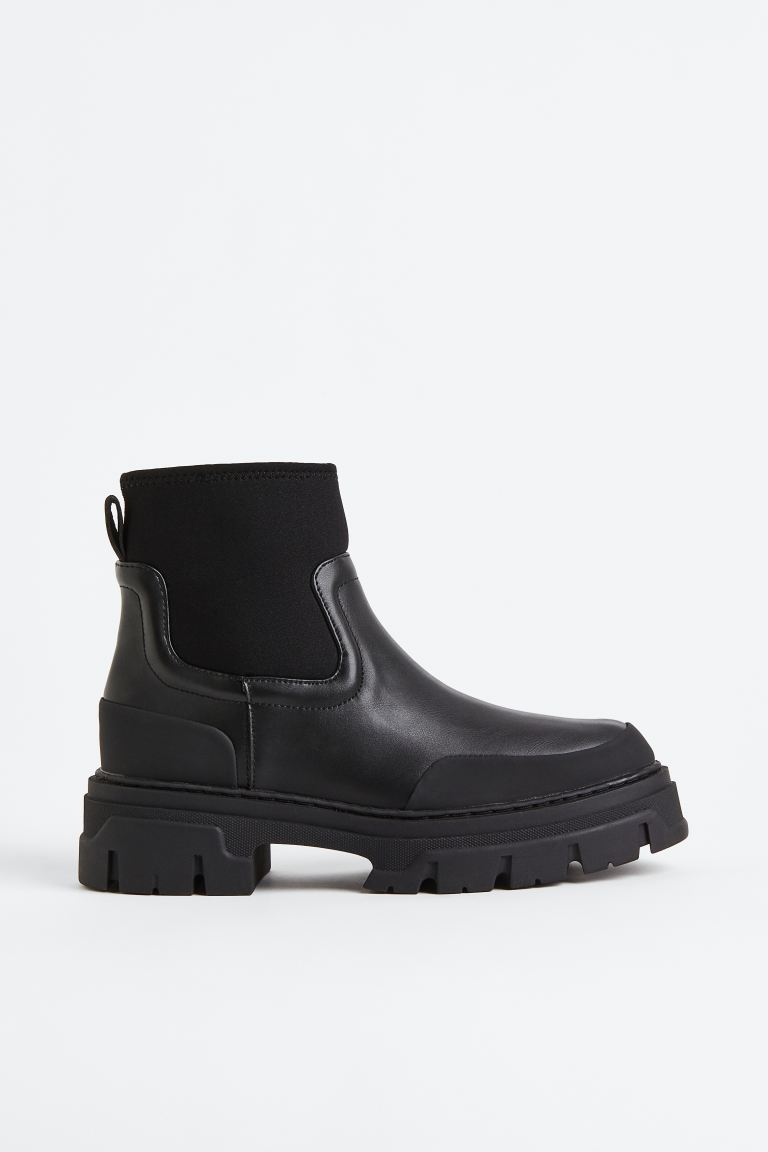 

Ботинки женские H&M 1117386 черные 35 EU (доставка из-за рубежа), 1117386