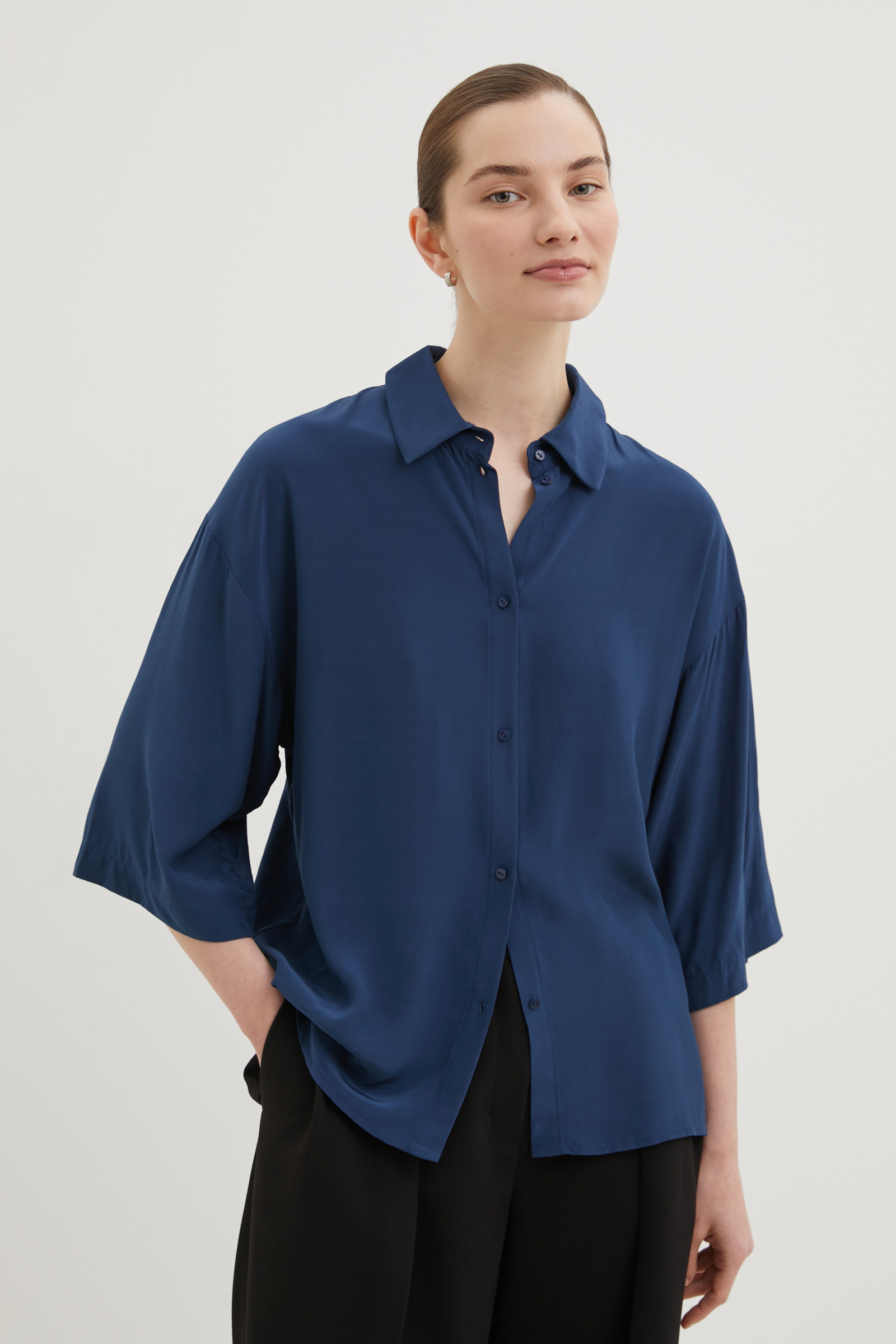 Блуза женская Finn Flare FBE110171 синяя XL