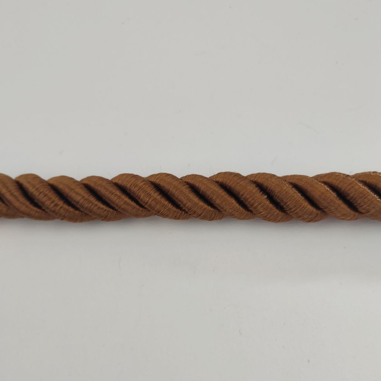 

Шнур декоративный idealtex Ш-30-2.0 , длина 30 м, диаметр 12 мм, Коричневый, 2.0