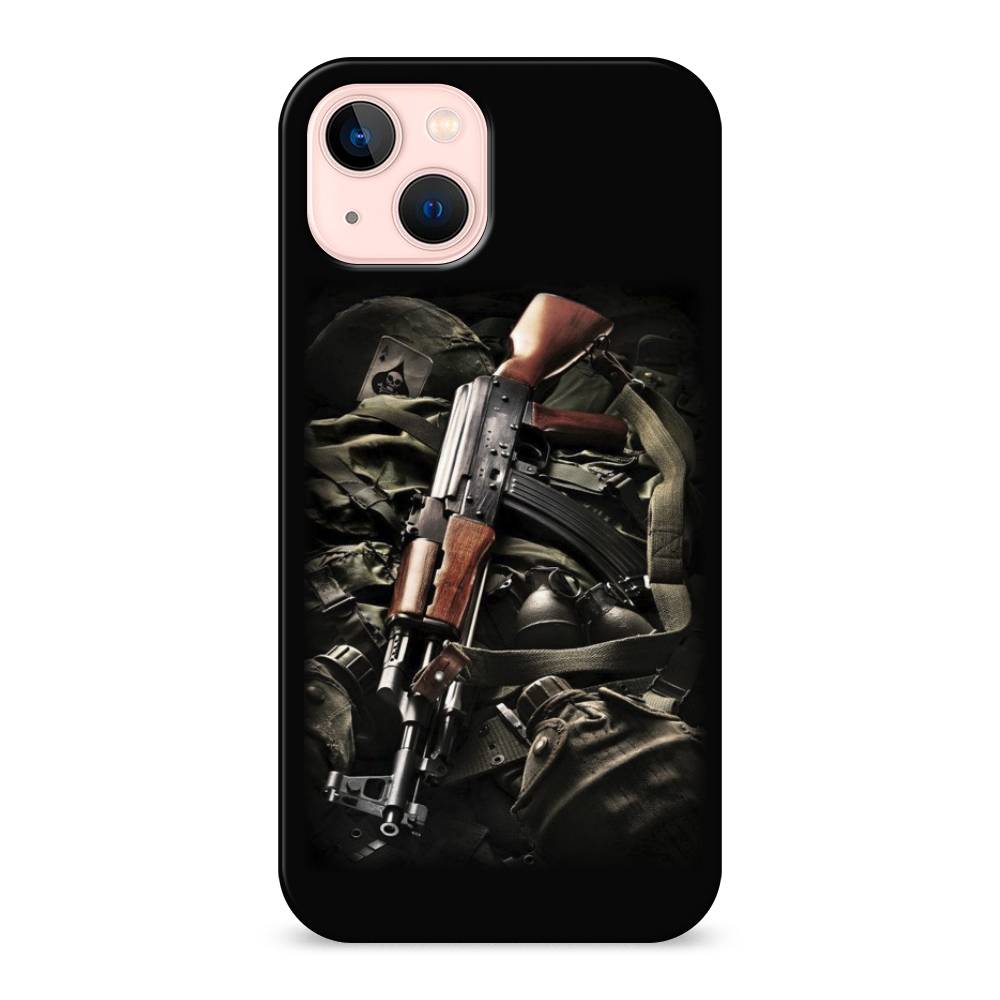 

Пластиковый чехол "Автомат" на Apple iPhone 13, 14220-4