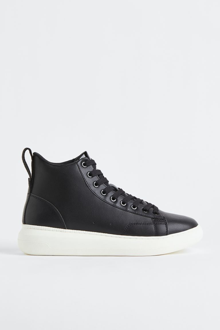 

Кеды мужские H&M 1103902 черные 41 EU (доставка из-за рубежа), Черный, 1103902