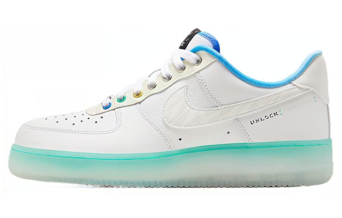 

Кеды унисекс Nike Air Force 1 Low Unlock Your Space белые 38 EU, Белый, Air Force 1 Low Unlock Your Space