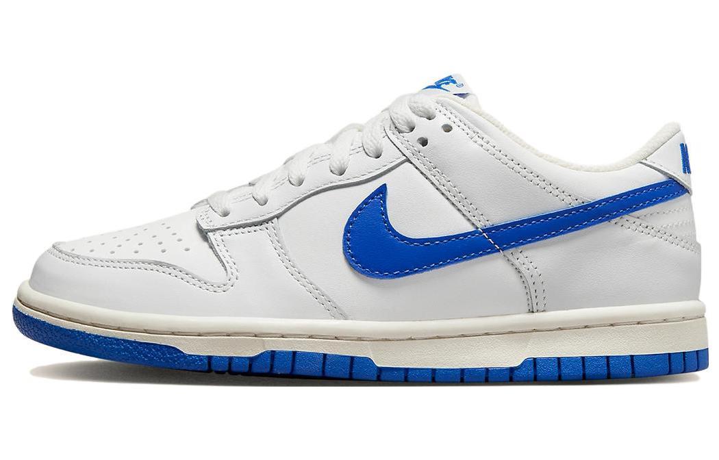 

Кеды унисекс Nike Dunk Low Royal GS белые 38.5 EU, Белый, Dunk Low Royal GS