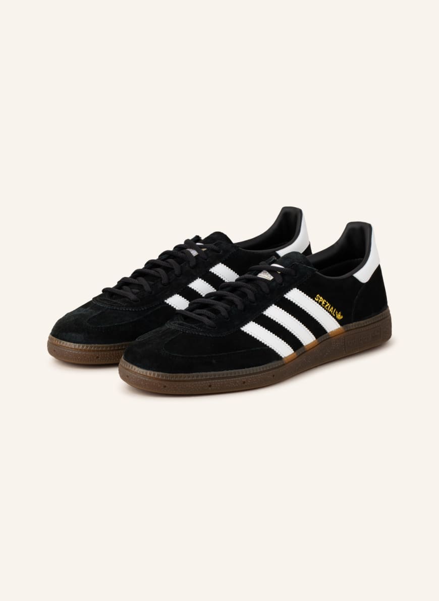 

Кеды мужские Adidas 1001233960 черные 47 EU (доставка из-за рубежа), Черный, 1001233960