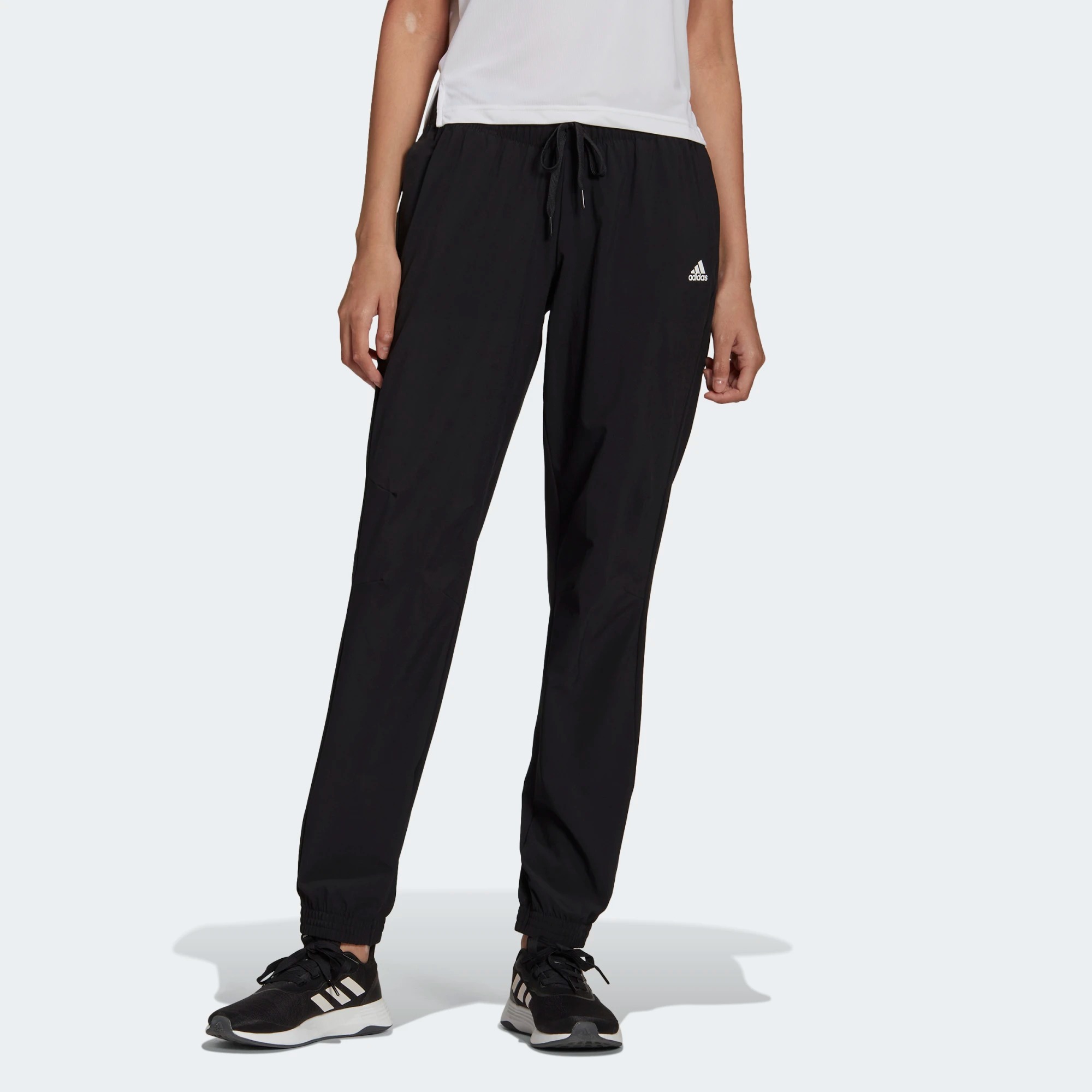 фото Спортивные брюки женские adidas w wv pant черные xl