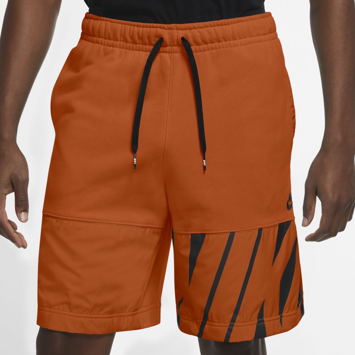 

Шорты мужские Nike M Sportswear City Edition Shorts оранжевые XL, M Sportswear City Edition Shorts