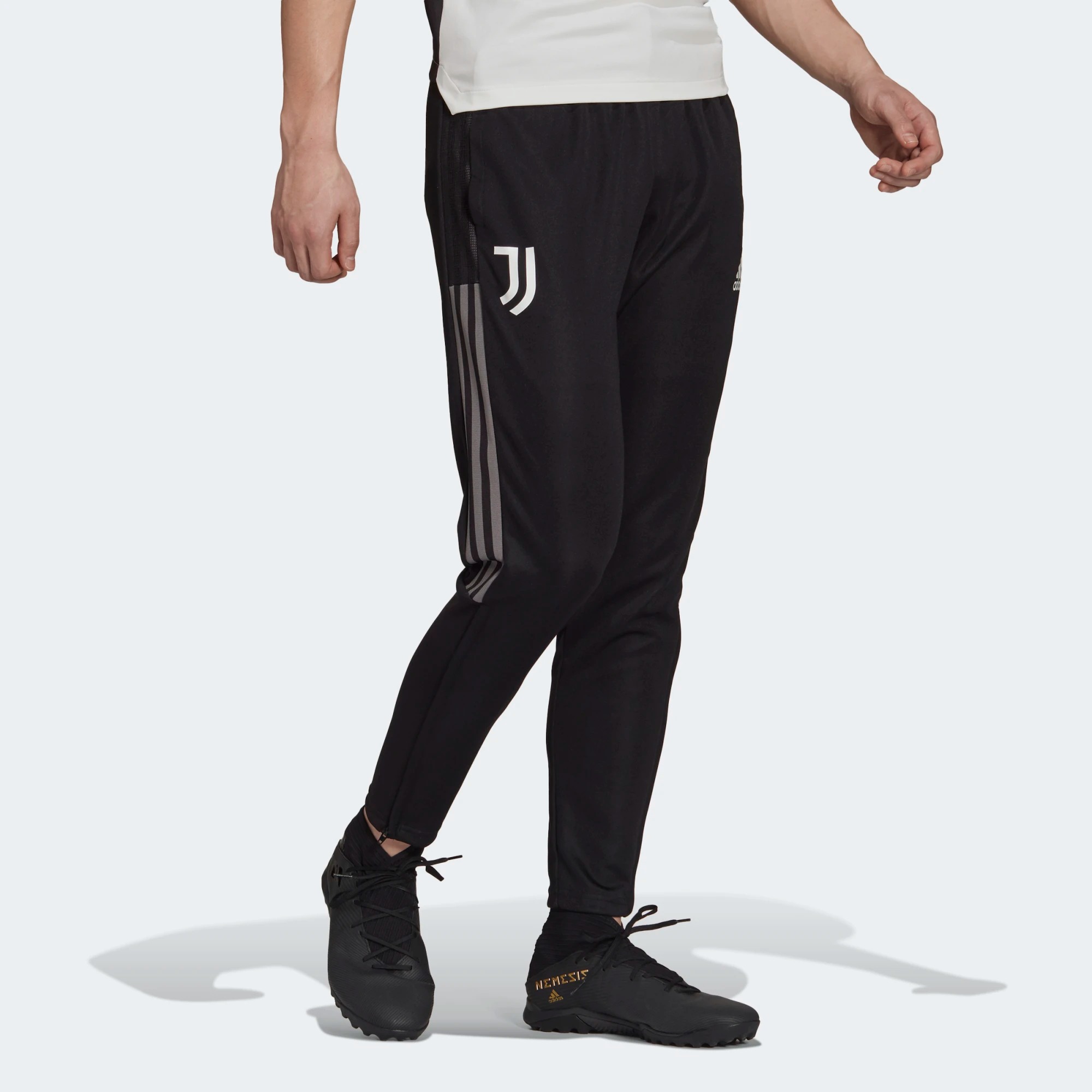 

Спортивные брюки мужские Adidas Juve Tr Pant черные 2XL, Черный, Juve Tr Pant