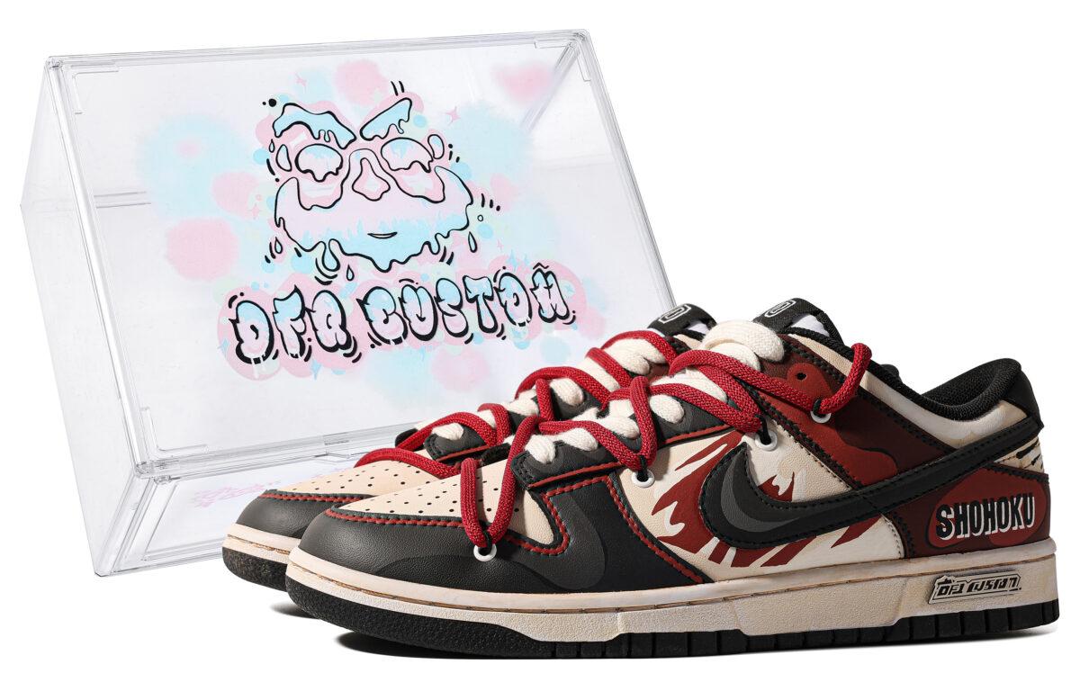 

Кеды унисекс Nike Dunk Low Low SHOHOKU черные 43 EU, Черный, Dunk Low Low SHOHOKU