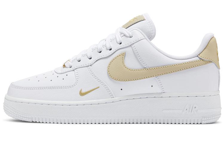 

Кеды унисекс Nike Air Force 1 Low '07 Essential белые 42 EU, Белый, Air Force 1 Low '07 Essential