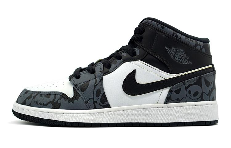 

Кеды унисекс Jordan Air Jordan 1 Mid серые 44.5 EU, Серый, Air Jordan 1 Mid