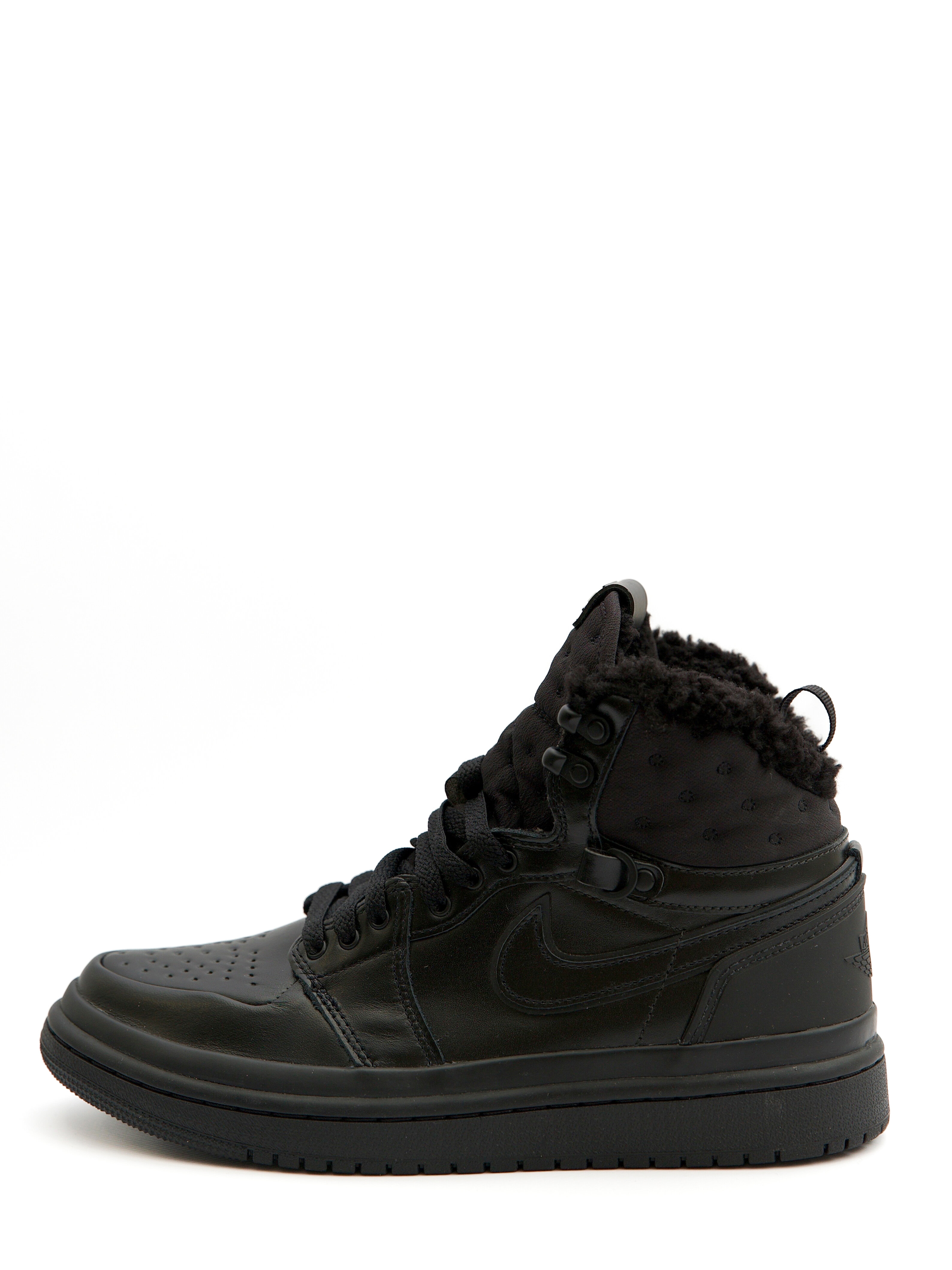 

Кеды женские Nike DC7723 черные 8 US, Черный, DC7723