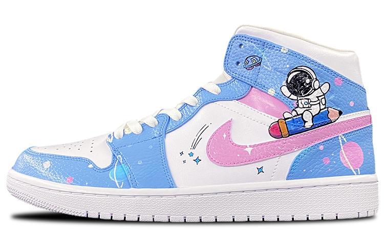

Кеды унисекс Jordan Air Jordan 1 Mid голубые 40 EU, Голубой, Air Jordan 1 Mid