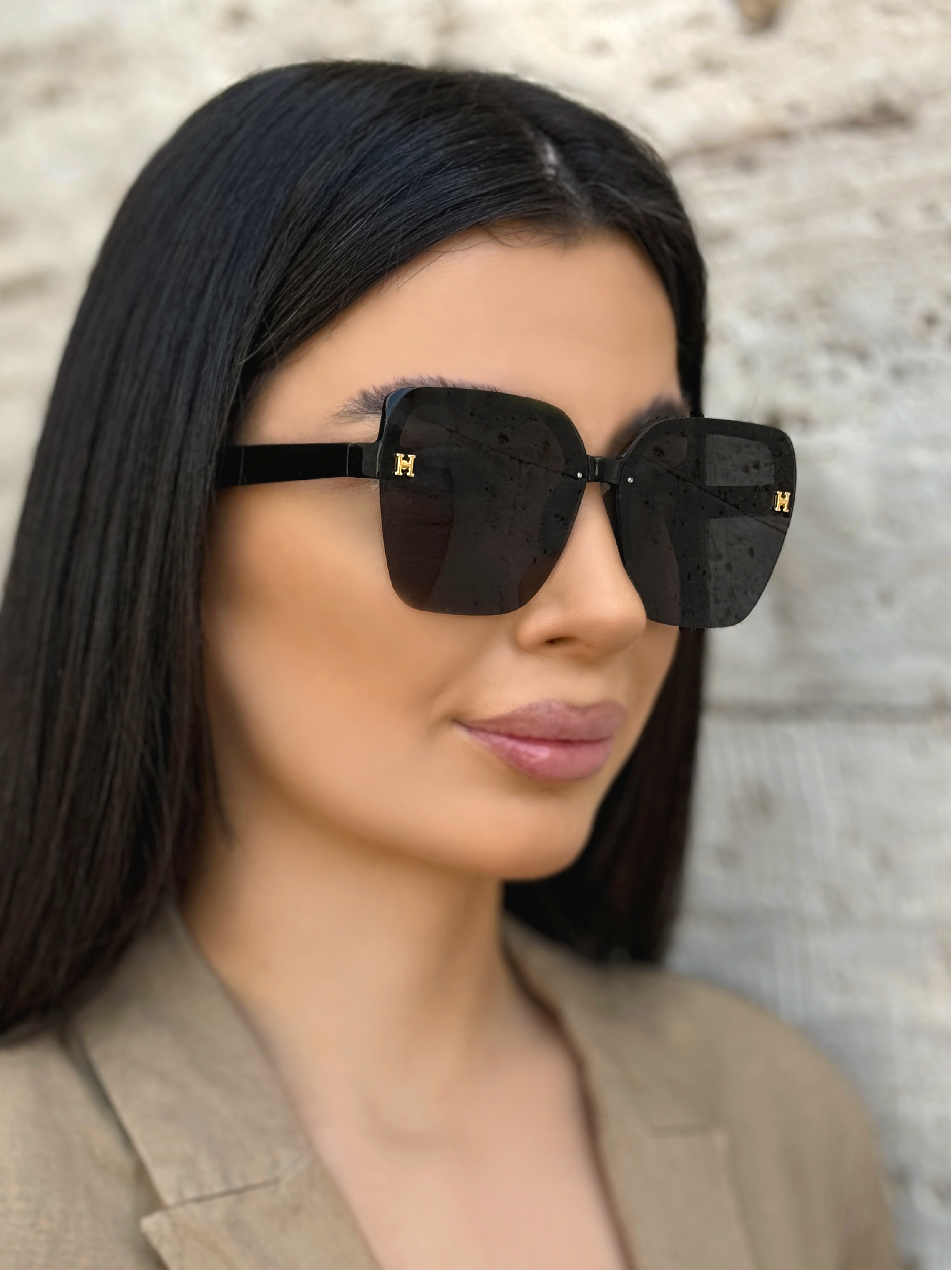 

Солнцезащитные очки женские Ampe square9451 черные, square9451