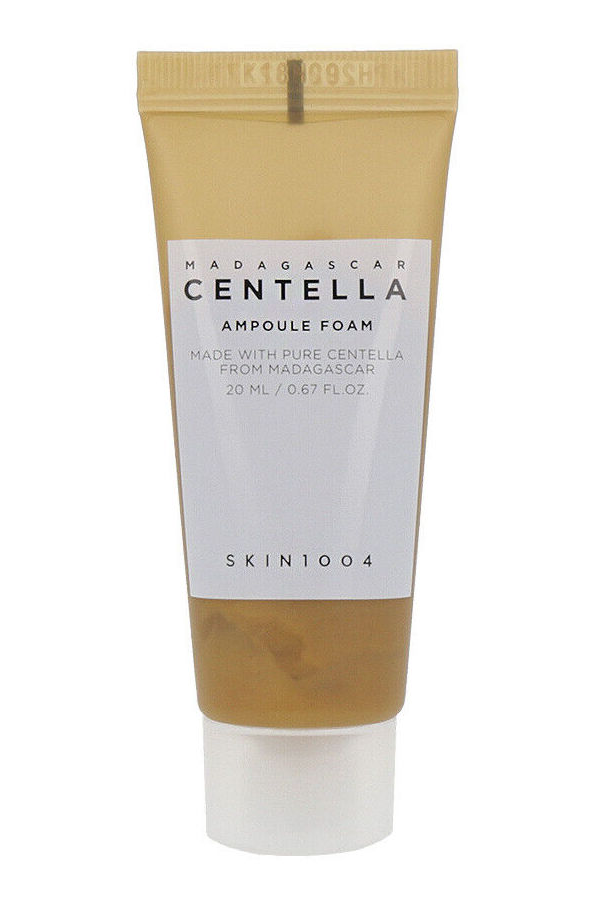 Успокаивающая пенка для умывания с центеллой SKIN1004 Madagascar Centella Ampoule Foam, 20