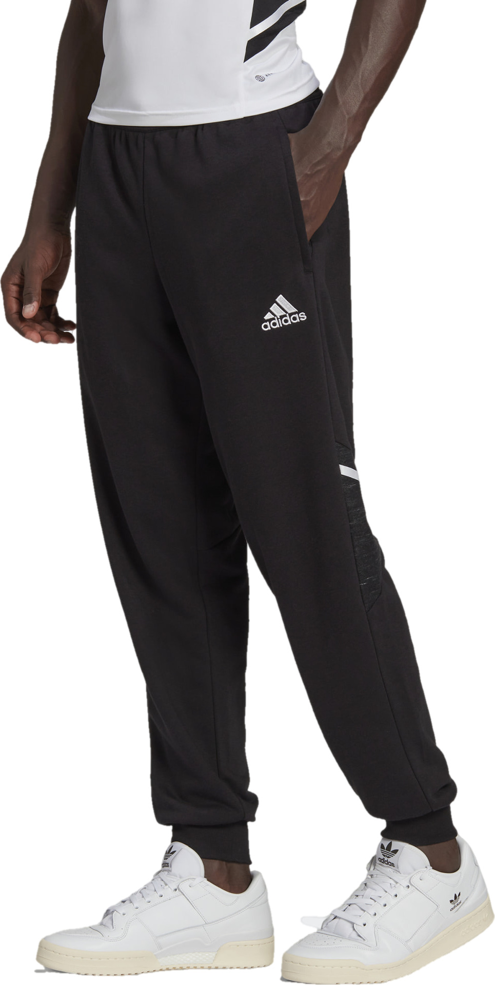 Спортивные брюки мужские Adidas CON22 SW PNT черные XL