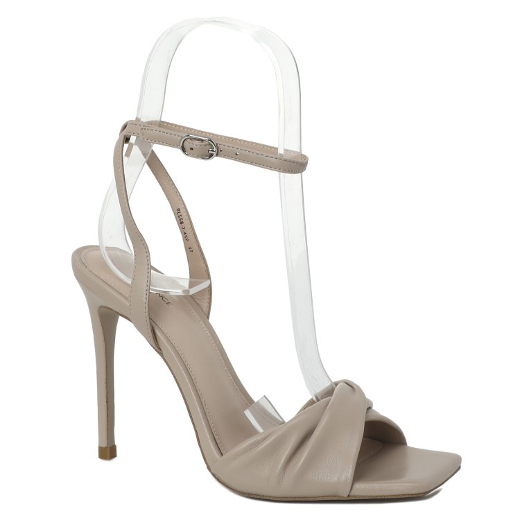 

Босоножки женские Tendance RL558-2 бежевые 41 EU, RL558-2