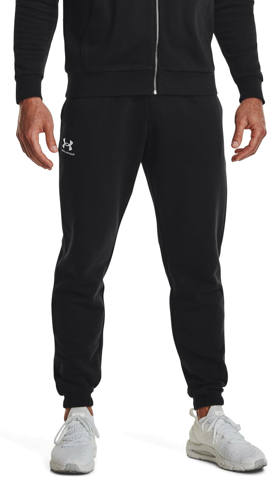 

Спортивные брюки мужские Under Armour UA Essential Fleece Jogger-BLK черные MD, Черный, UA Essential Fleece Jogger-BLK