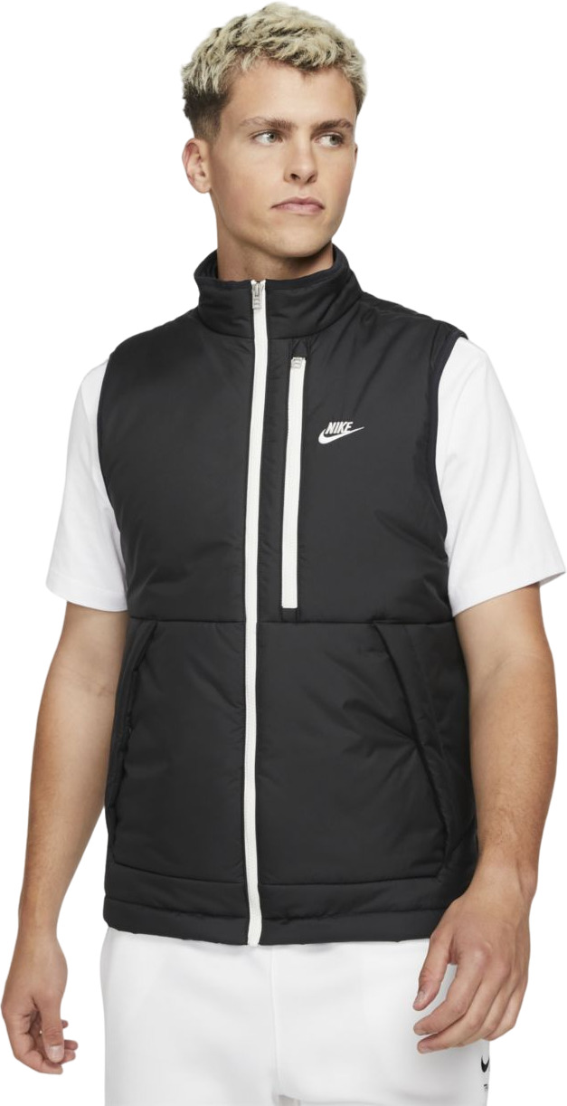 Утепленный жилет мужской M Sportswear rma-Fit Legacy Vest черный S Nike. Цвет: черный