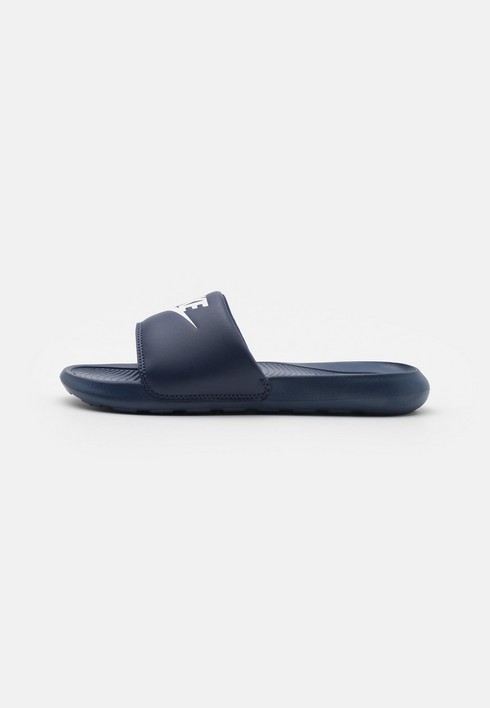 Сланцы мужские Nike Victori One Slide синие 40 EU (доставка из-за рубежа) синий