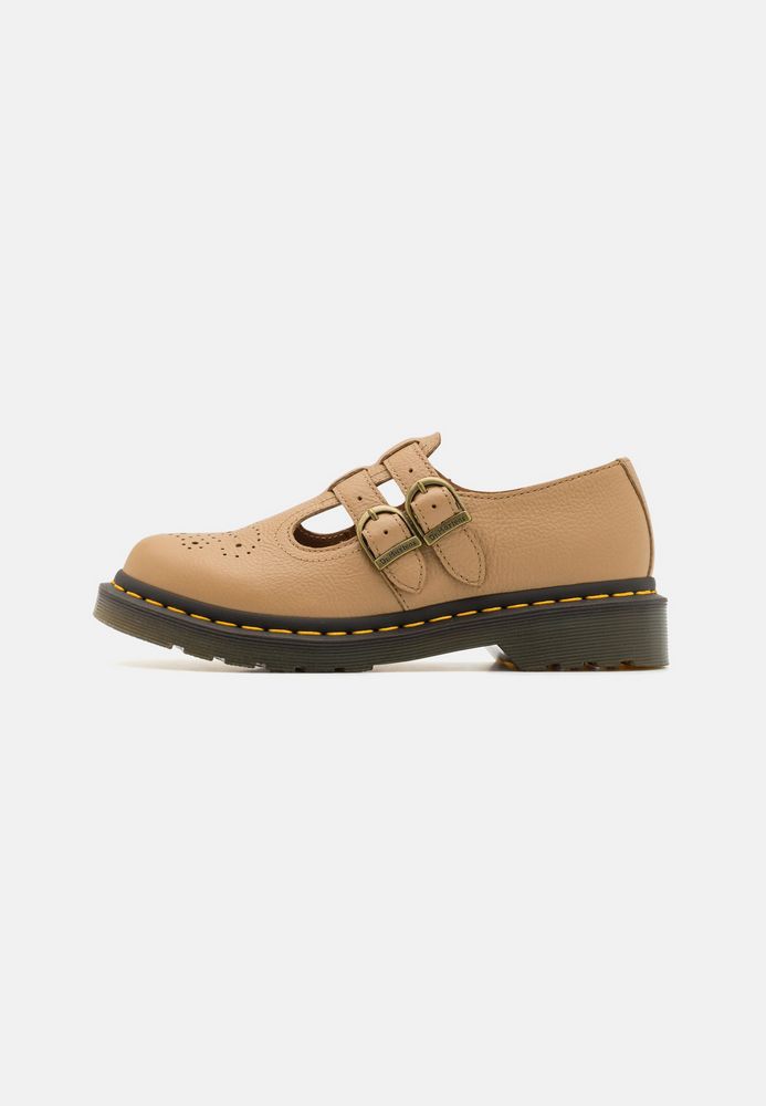 

Туфли женские Dr. Martens DO211E03F коричневые 43 EU, Коричневый, DO211E03F