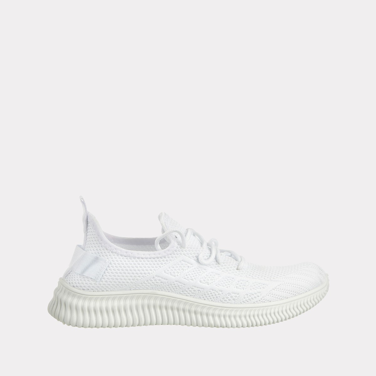 

Кроссовки женские Versiya shop 333-56 белые 38 RU, 333-56