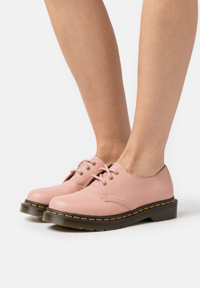 

Полуботинки женские Dr. Martens DO211E02W розовые 41 EU, Розовый, DO211E02W