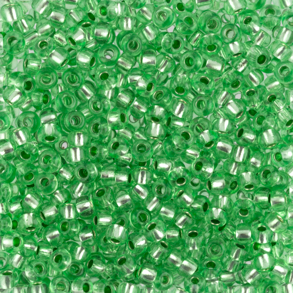 

Бисер Gamma Чехия стекло круглый салатовый 10/0, Зеленый, 6, 10/0, 2,3 мм, 50 г, 1-й сорт, F380, салатовый