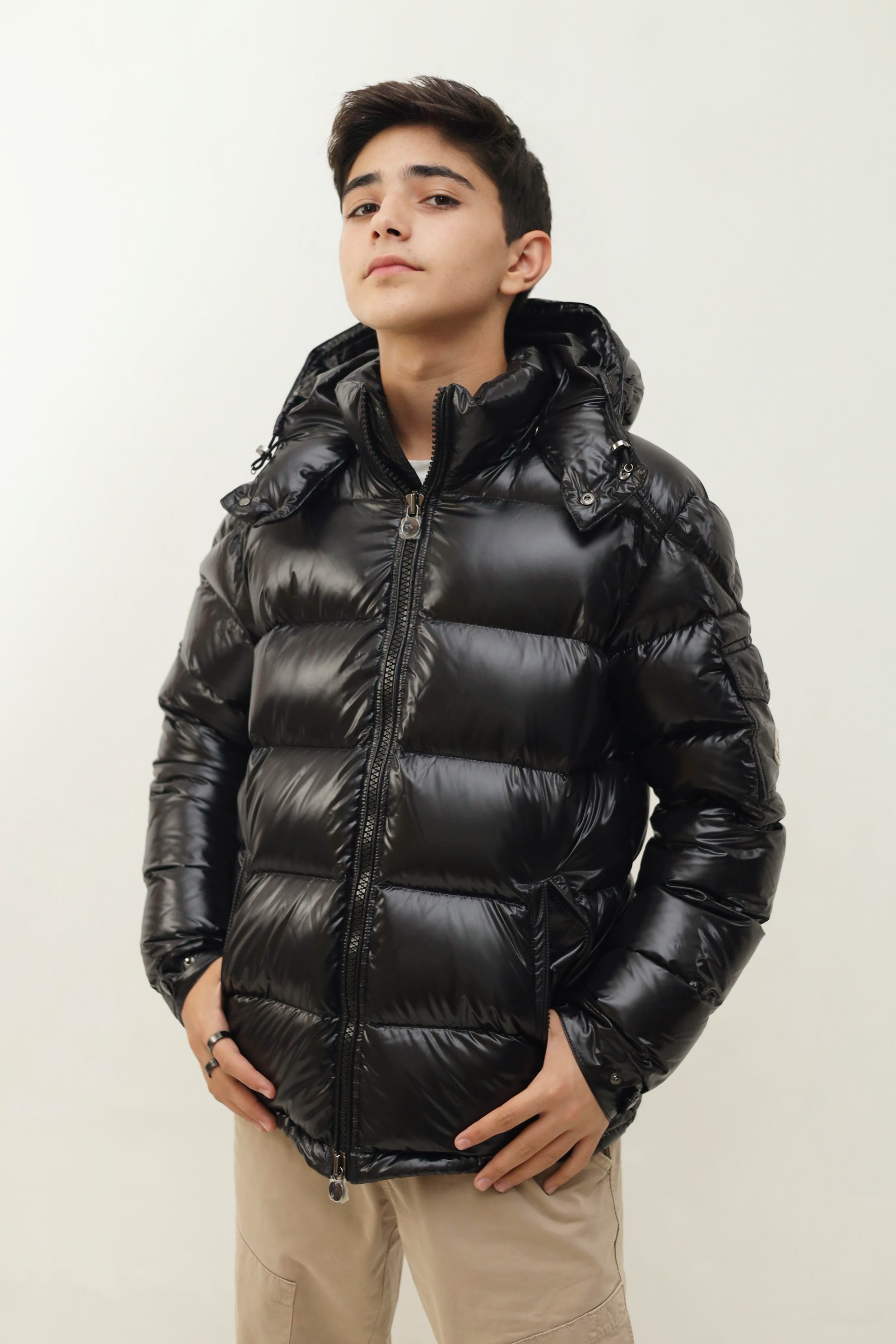 

Пуховик мужской Moncler Maya черный S, Maya