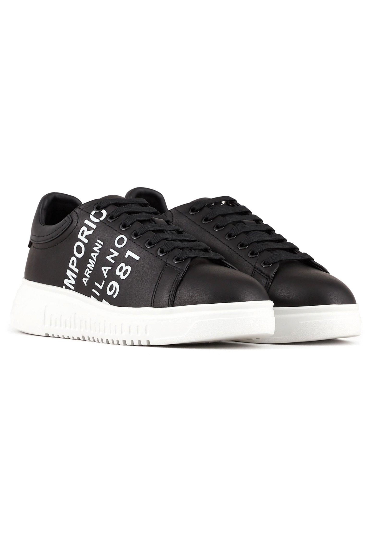 

Кроссовки женские EMPORIO ARMANI 126838 черные 37 EU, 126838