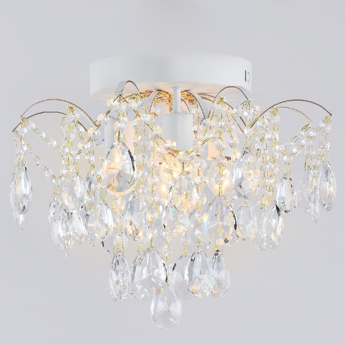 

Потолочная люстра Reluce 04039-0.3-06 WH+GOLD PN