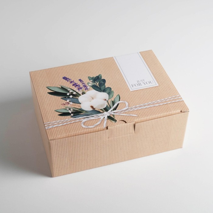 

Коробка сборная Дарите Счастье Just for you 26 x 19 x 10 см, Бежевый