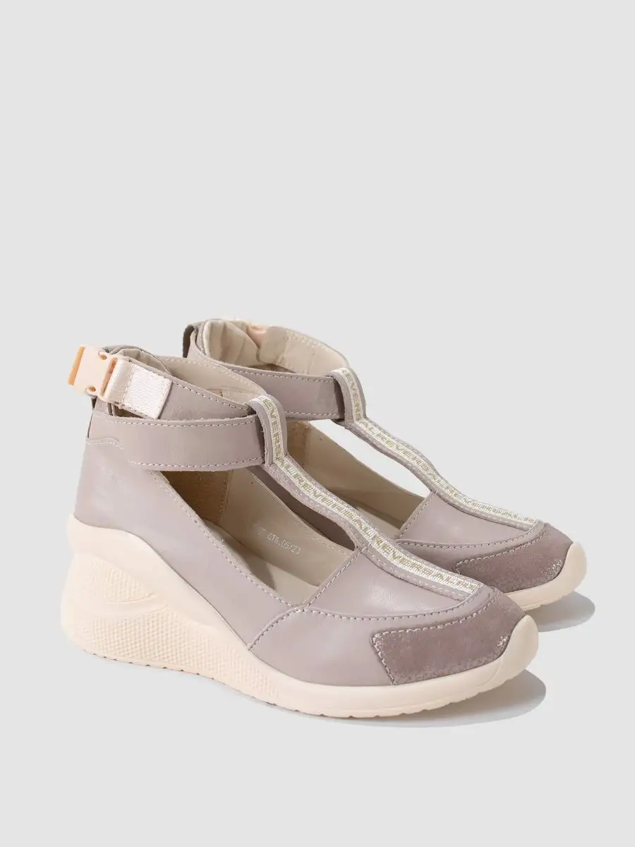 

Босоножки женские Reversal 1695R бежевые 36 RU, Бежевый, 1695R