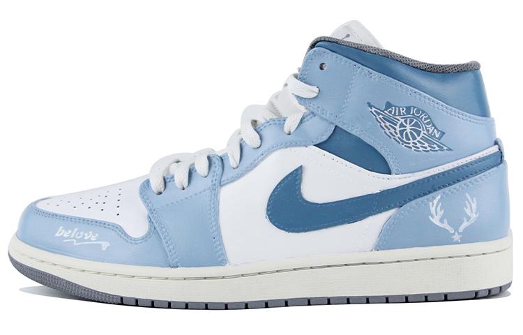 

Кеды унисекс Jordan Air Jordan 1 Mid Vintage Grey голубые 44 EU, Голубой, Air Jordan 1 Mid Vintage Grey