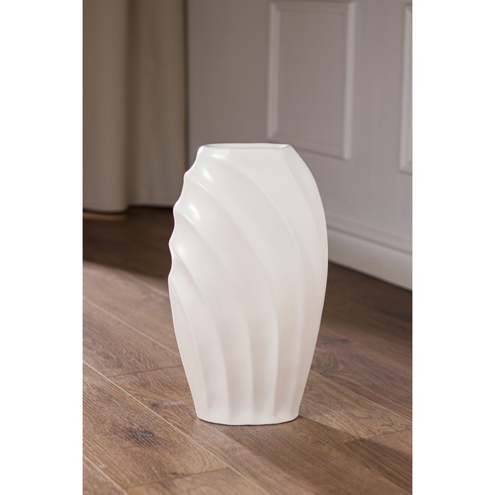фото Ваза керамическая парус, напольная, белая матовая, 42 см, керамика ручной работы