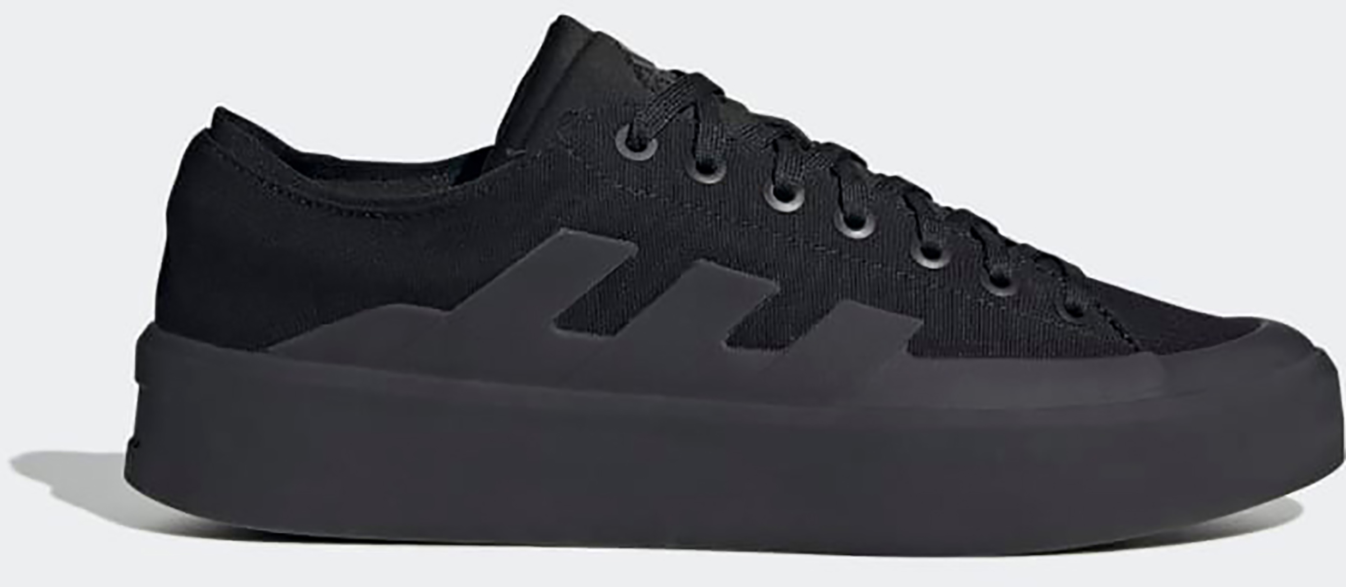 

Кеды мужские Adidas Znsored черные 8.5 UK, Черный, Znsored