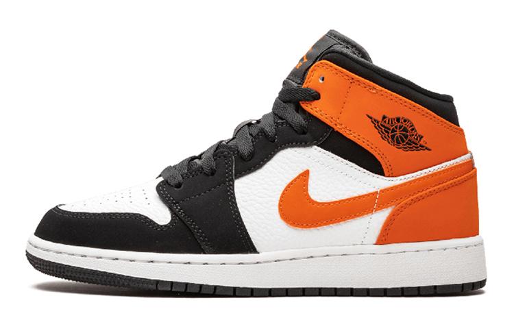 

Кеды унисекс Jordan Air Jordan 1 Mid Shattered Backboard GS разноцветные 36 EU, Разноцветный, Air Jordan 1 Mid Shattered Backboard GS