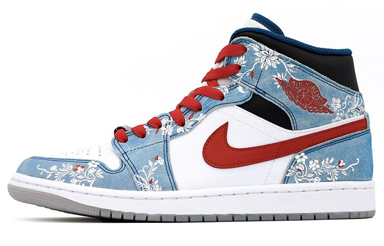 

Кеды унисекс Jordan Air Jordan 1 Mid SE голубые 44 EU, Голубой, Air Jordan 1 Mid SE