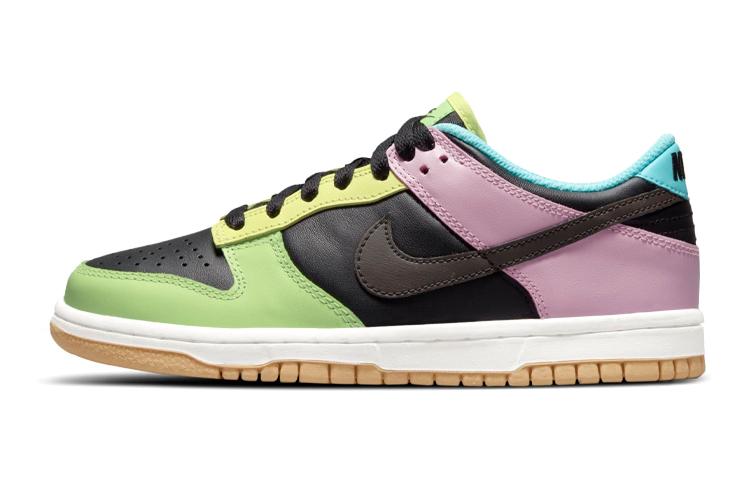 

Кеды унисекс Nike Dunk Low SE Free.99 GS черные 37.5 EU, Черный, Dunk Low SE Free.99 GS