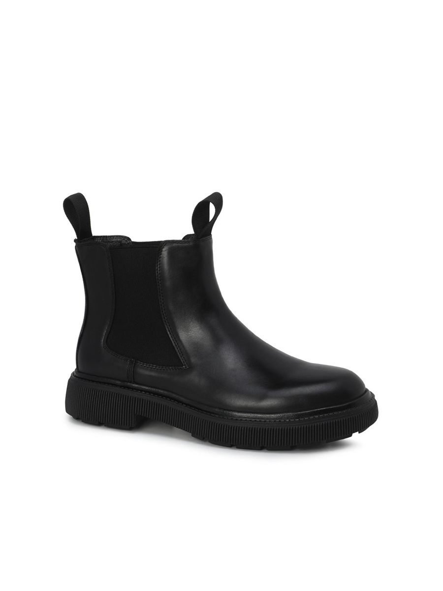 

Ботинки мужские Tendance MAN417A-5.5-540 черные 39 EU, Черный, MAN417A-5.5-540