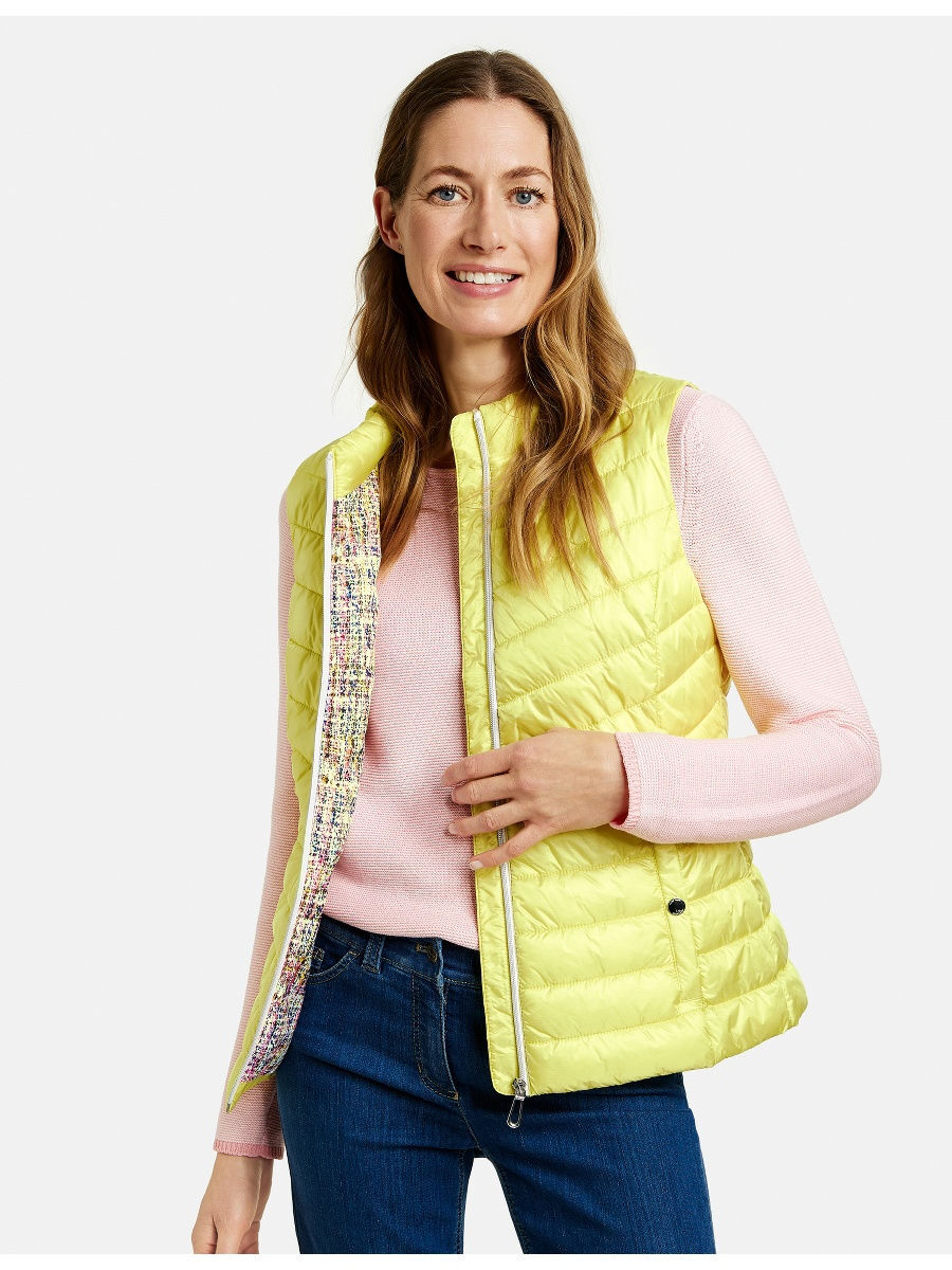 

Утепленный жилет женский Gerry Weber 94110-31197-40080 желтый 40, 94110-31197-40080