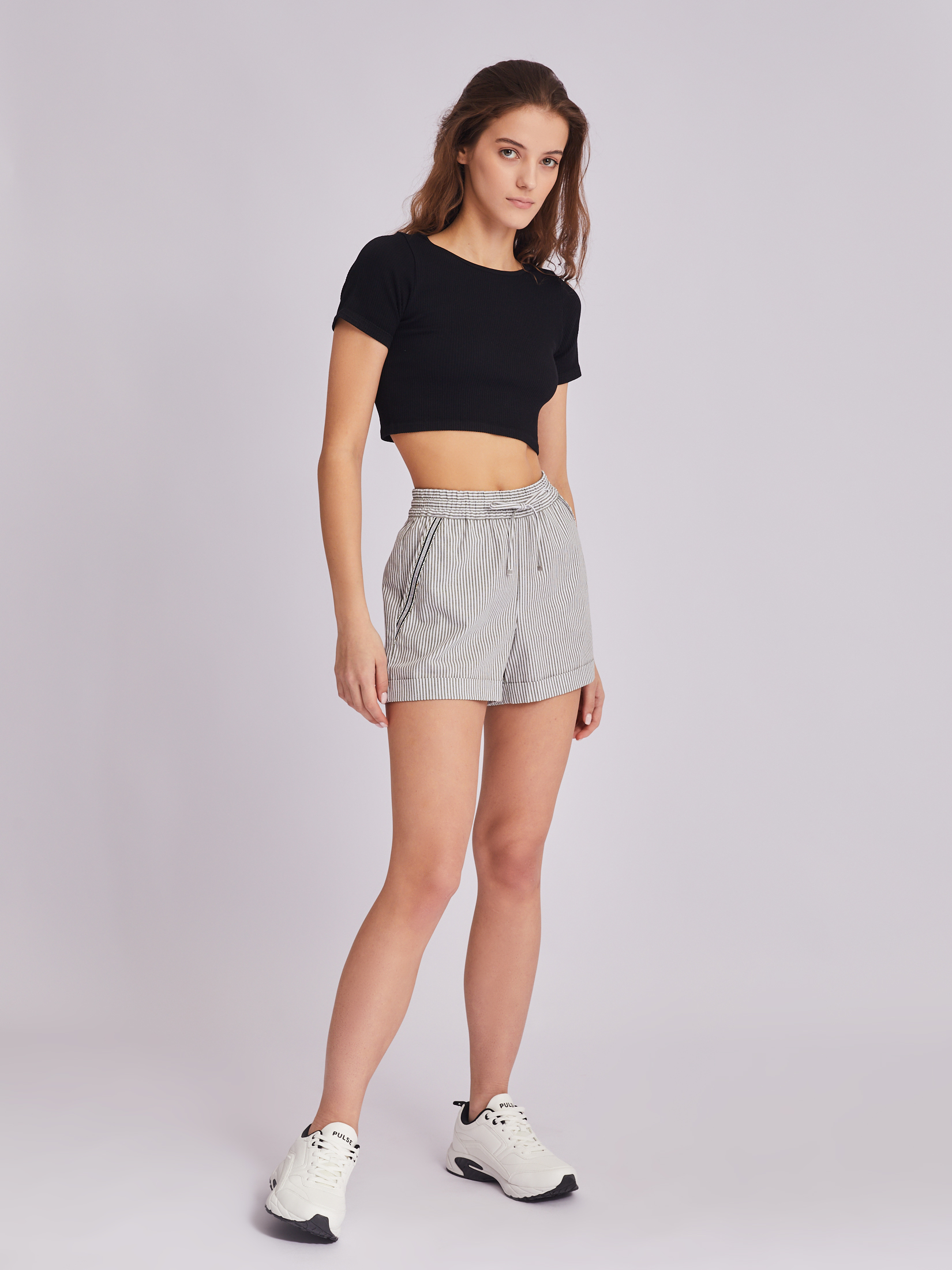 Шорты женские Zolla 22325752803375S0 хаки S