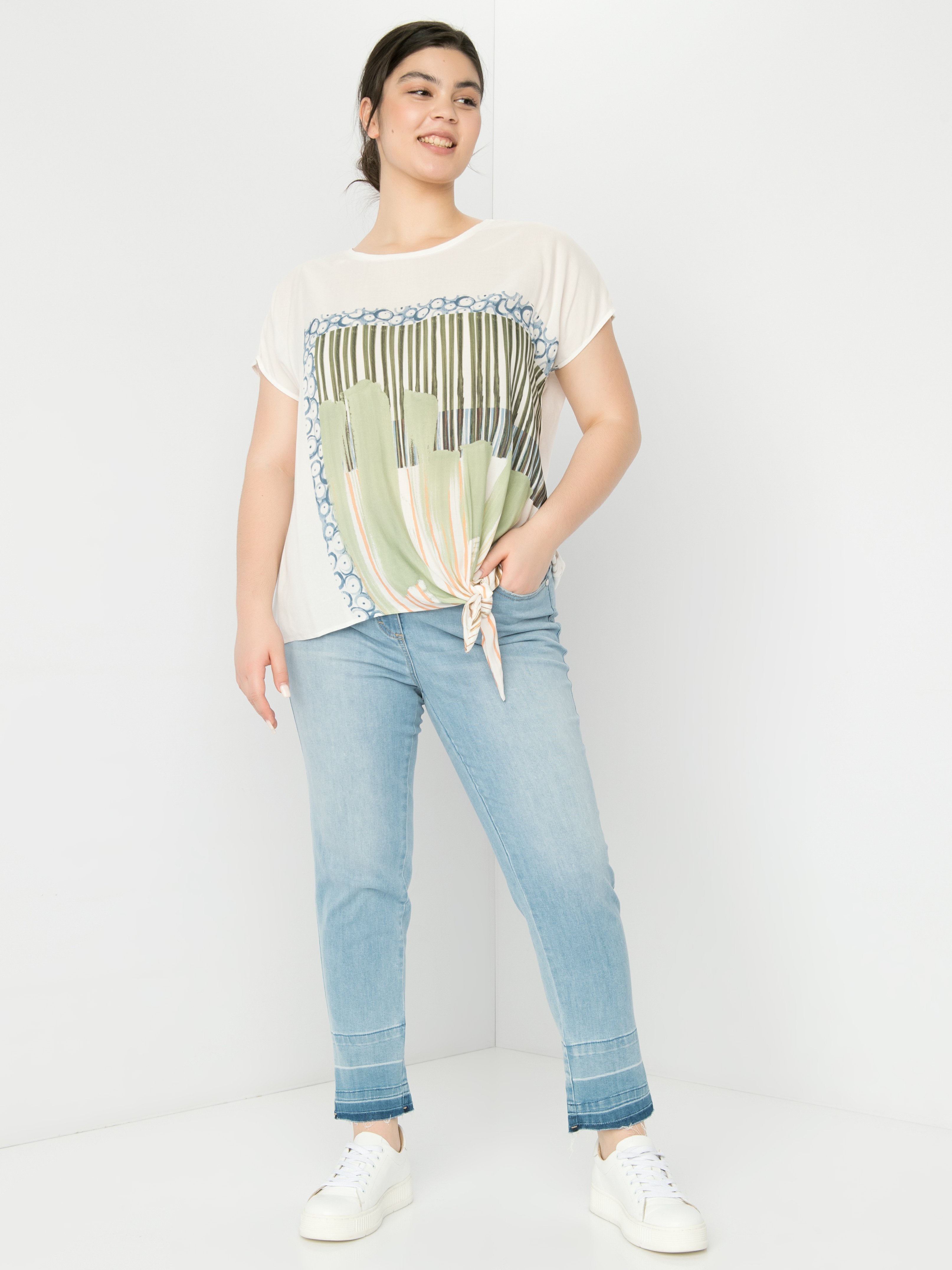 

Футболка женская SAMOON by GERRY WEBER 871048-26217-9702 белая 52, 871048-26217-9702