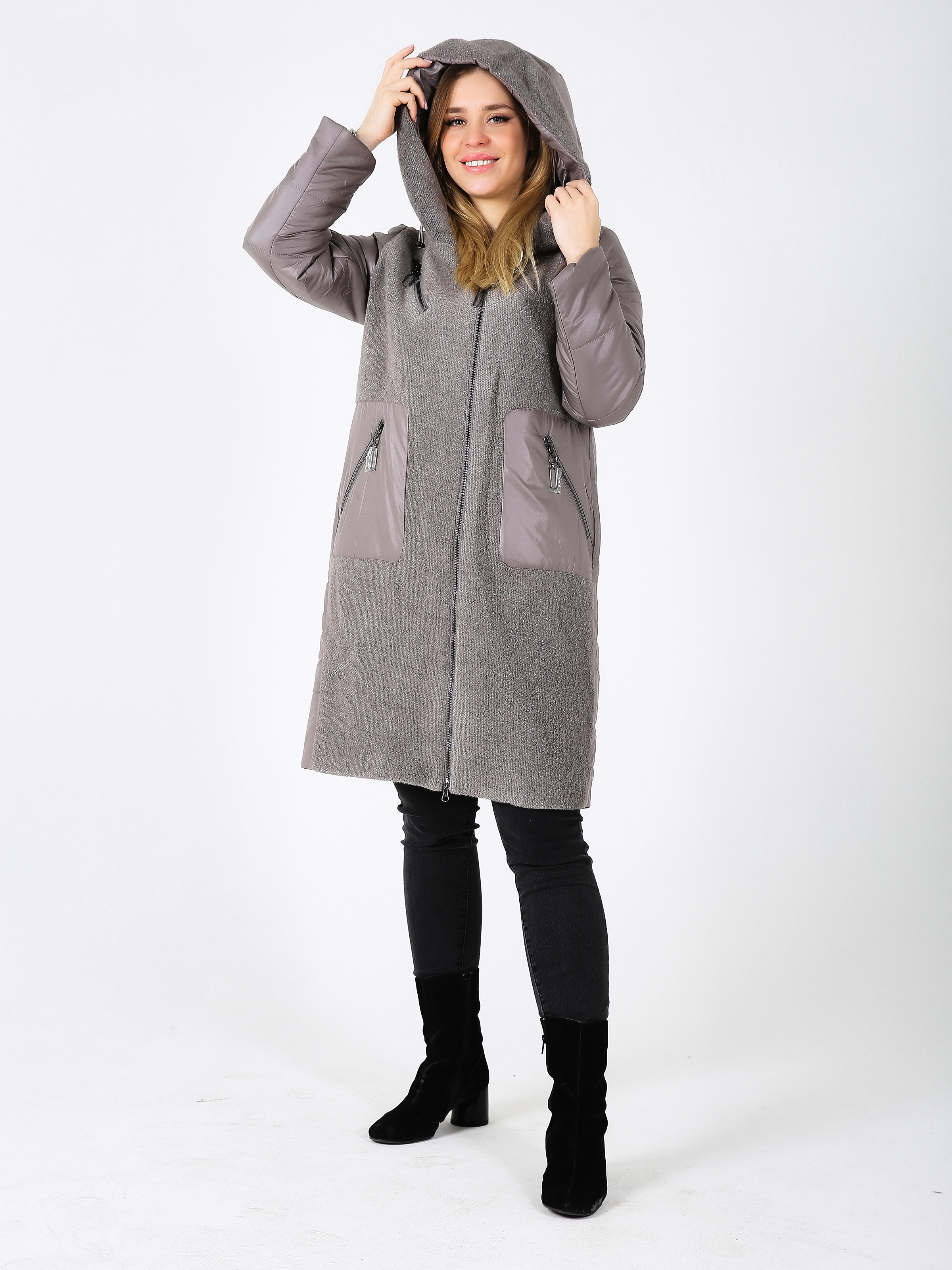 

Пальто женское Louren Wilton 91028 бежевое 52 RU, 91028