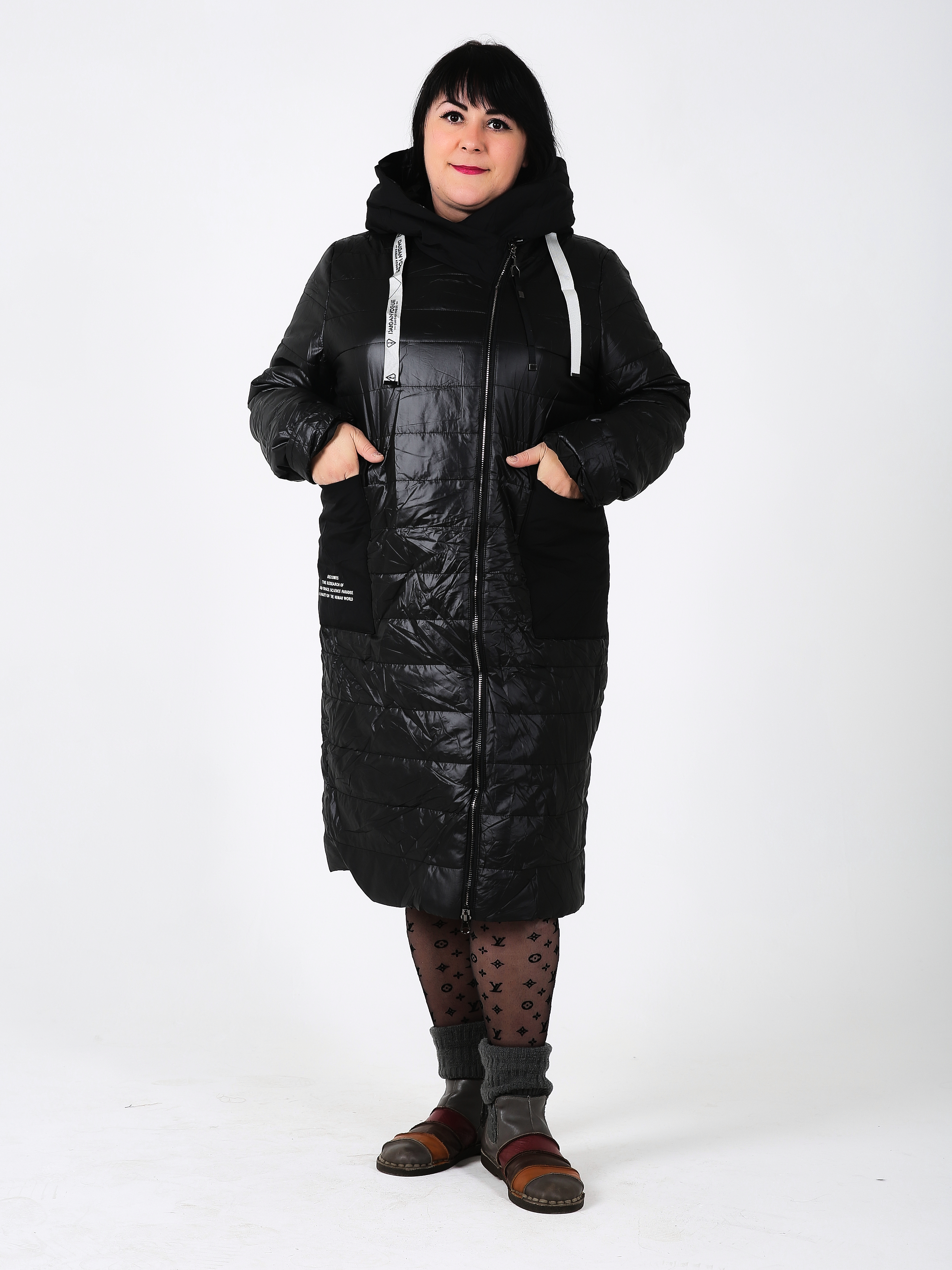 

Пальто женское Louren Wilton 91016 черное 50 RU, Черный, 91016