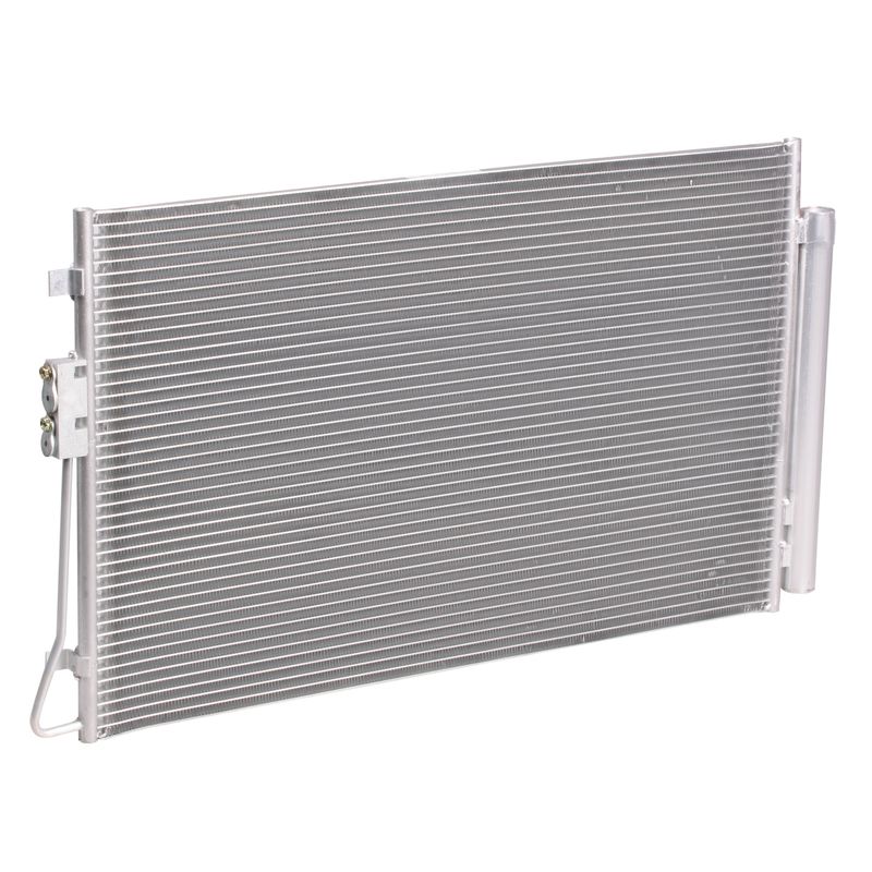 Радиатор кондиционера для автомобилей Sorento III (14-) 2.4i LUZAR LRAC0824