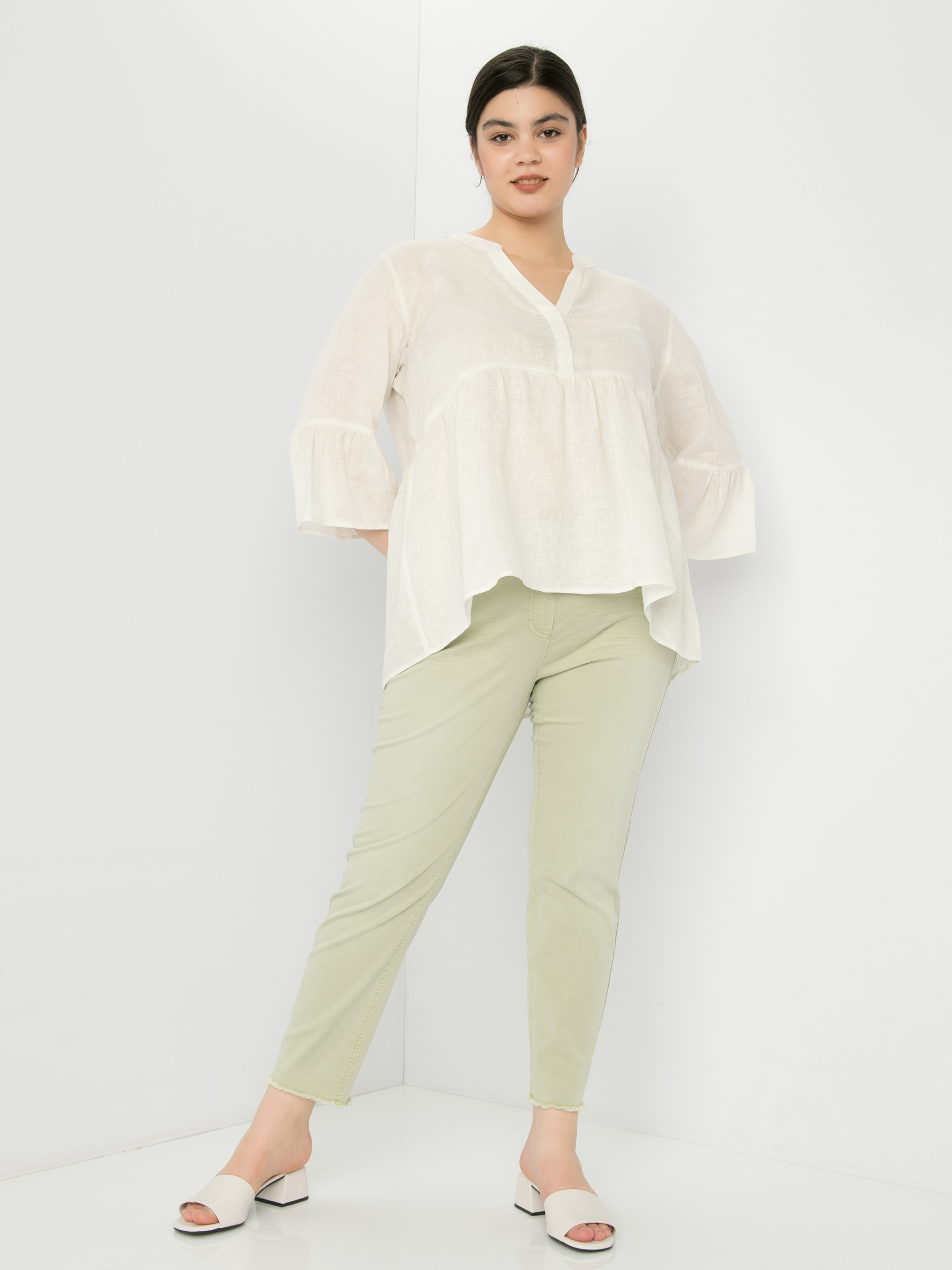 

Блуза женская SAMOON by GERRY WEBER 860026-21203-9700 белая 50, 860026-21203-9700