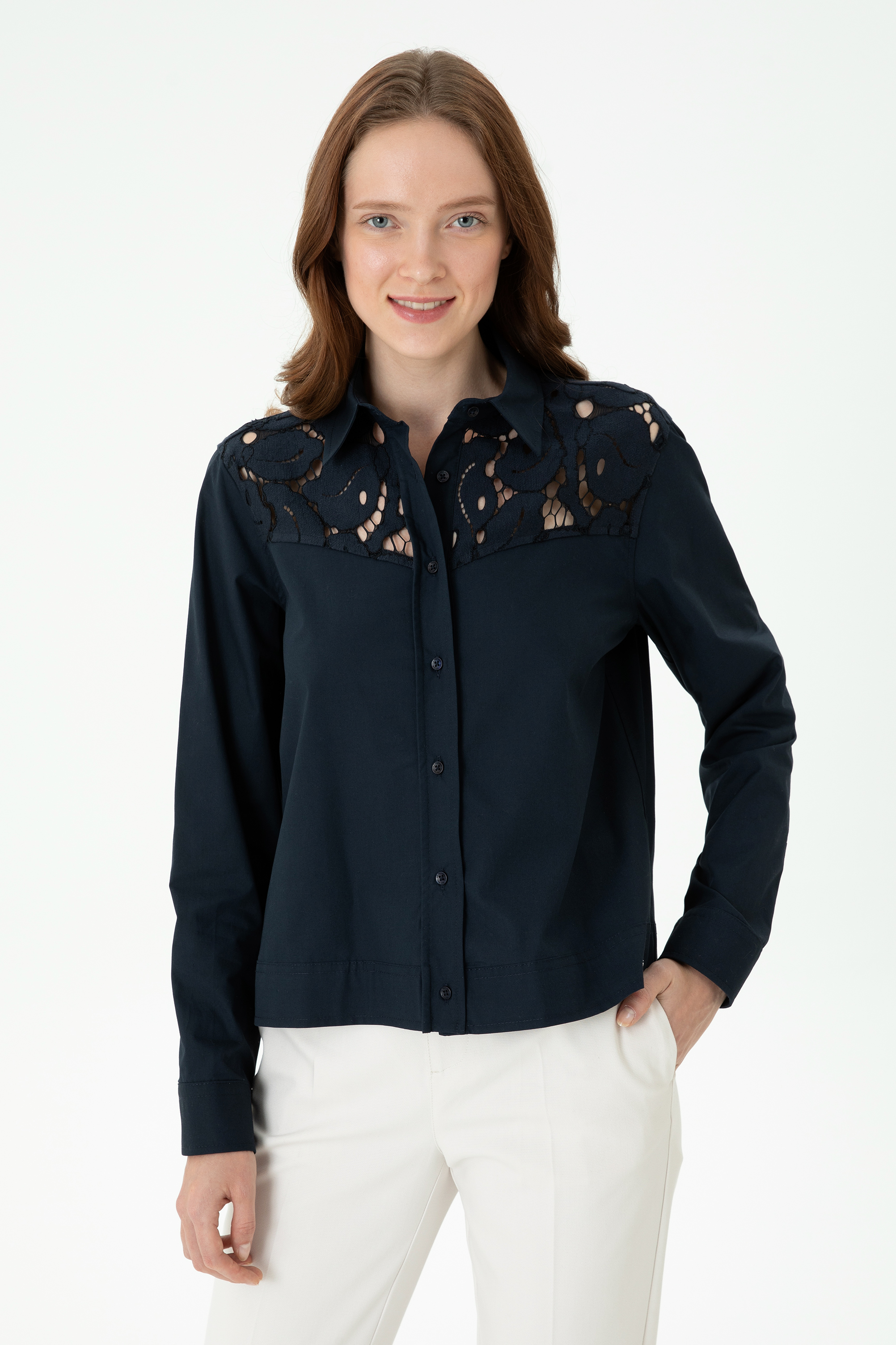 

Рубашка женская U.S. POLO Assn. G082SZ0040JASMINY синяя 36, Синий, G082SZ0040JASMINY