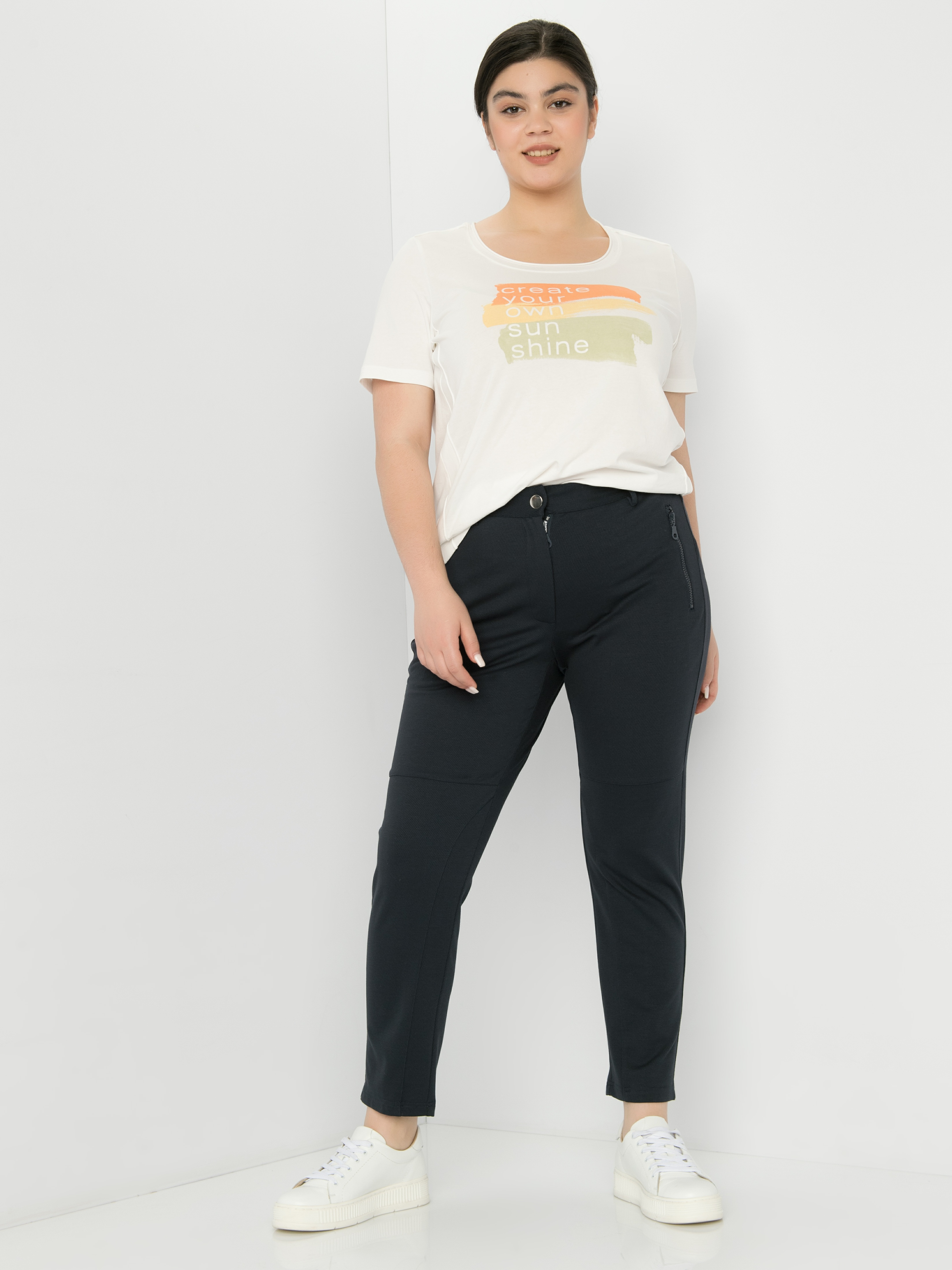 

Брюки женские SAMOON by GERRY WEBER 821005-26210-8570 синие 48, 821005-26210-8570